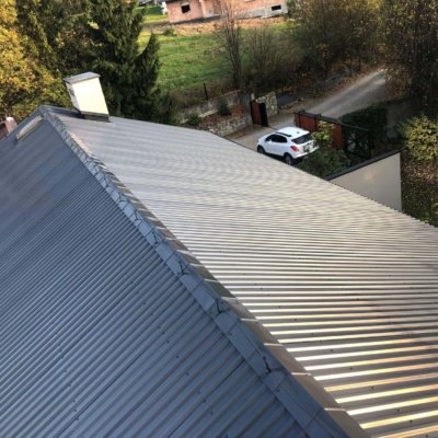 Malowanie dachu z blachy trapezowej