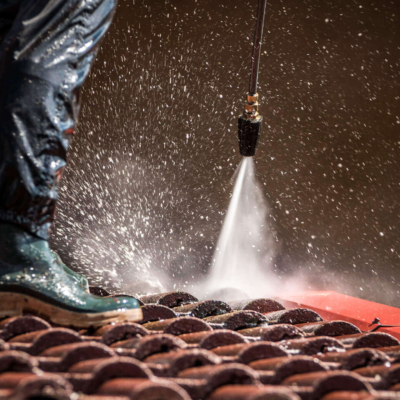 Mycie i czyszczenie dachówki