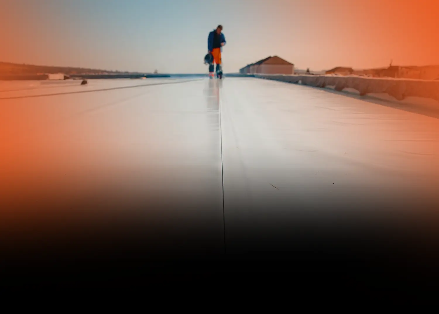 Białe dachy, nowe normy UE i ESG – jak hydroizolacja wpływa na zrównoważone budownictwo?